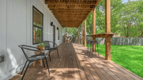 customer cedar deck in dallas